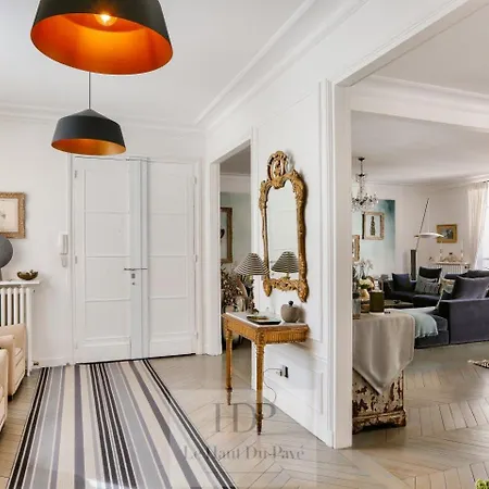 Apartment Duplex Trocadero, 4 Chambres, 300m2